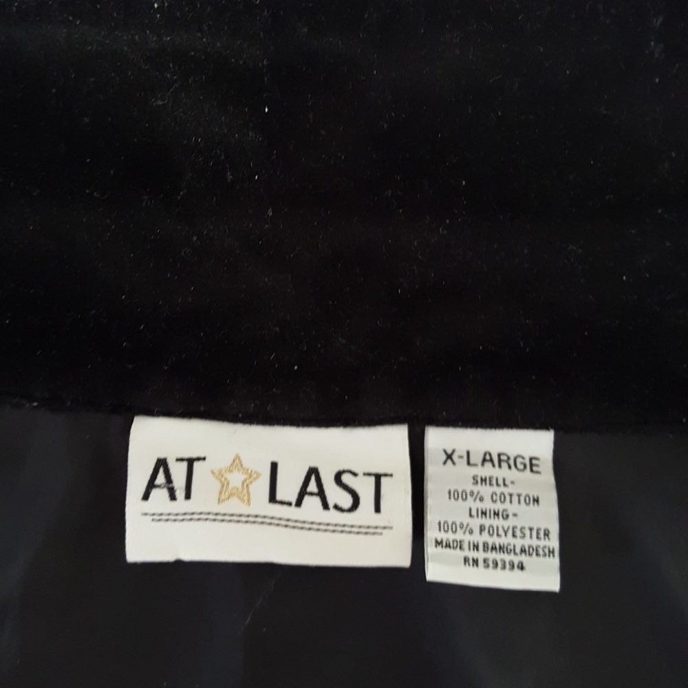 21:08 -  AT ⭐️ LAST  Fitted Velvet Like Jacket - Picture 7 of 14